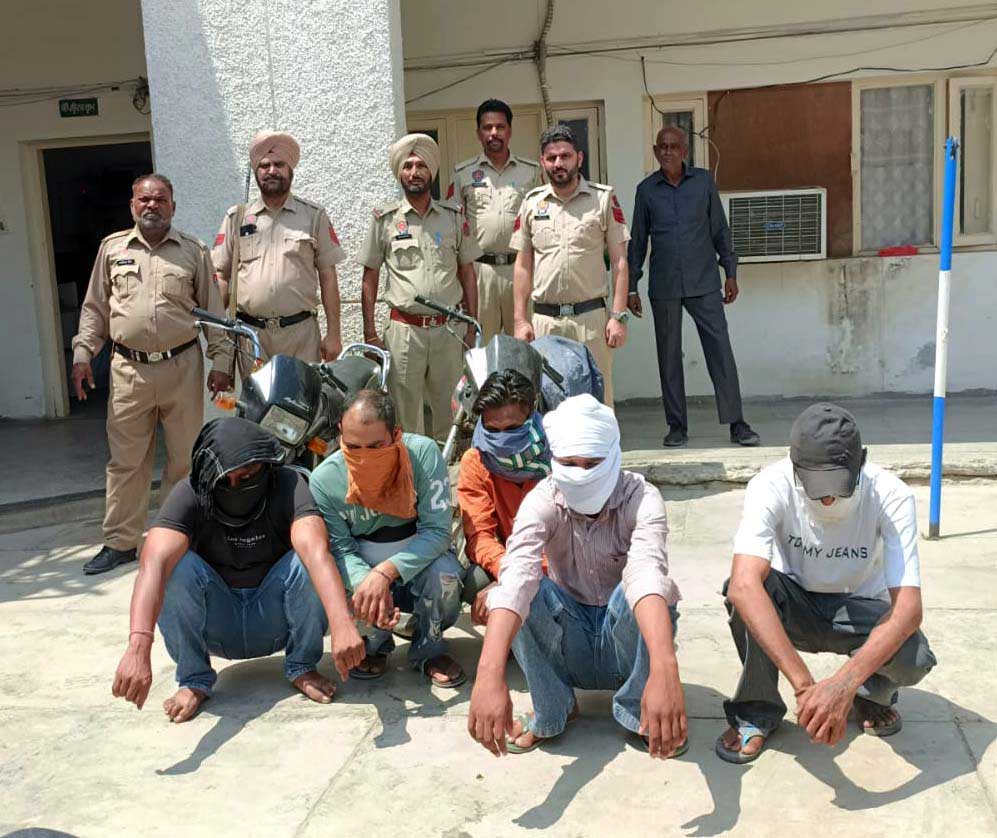 Abohar News: ਚੋਰੀ ਦੇ ਮੋਟਰਸਾਈਕਲਾਂ ਸਮੇਤ ਪੰਜ ਗ੍ਰਿਫ਼ਤਾਰ