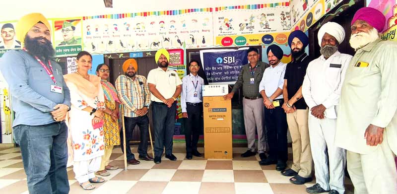 Water Cooler: ਕਨਸੂਹਾ ਕਲਾਂ ਸਕੂਲ ਨੂੰ ਵਾਟਰ ਕੂਲਰ ਤੇ ਵਾਟਰ ਪਿਊਰੀਫਾਇਰ ਕੀਤਾ ਭੇਂਟ