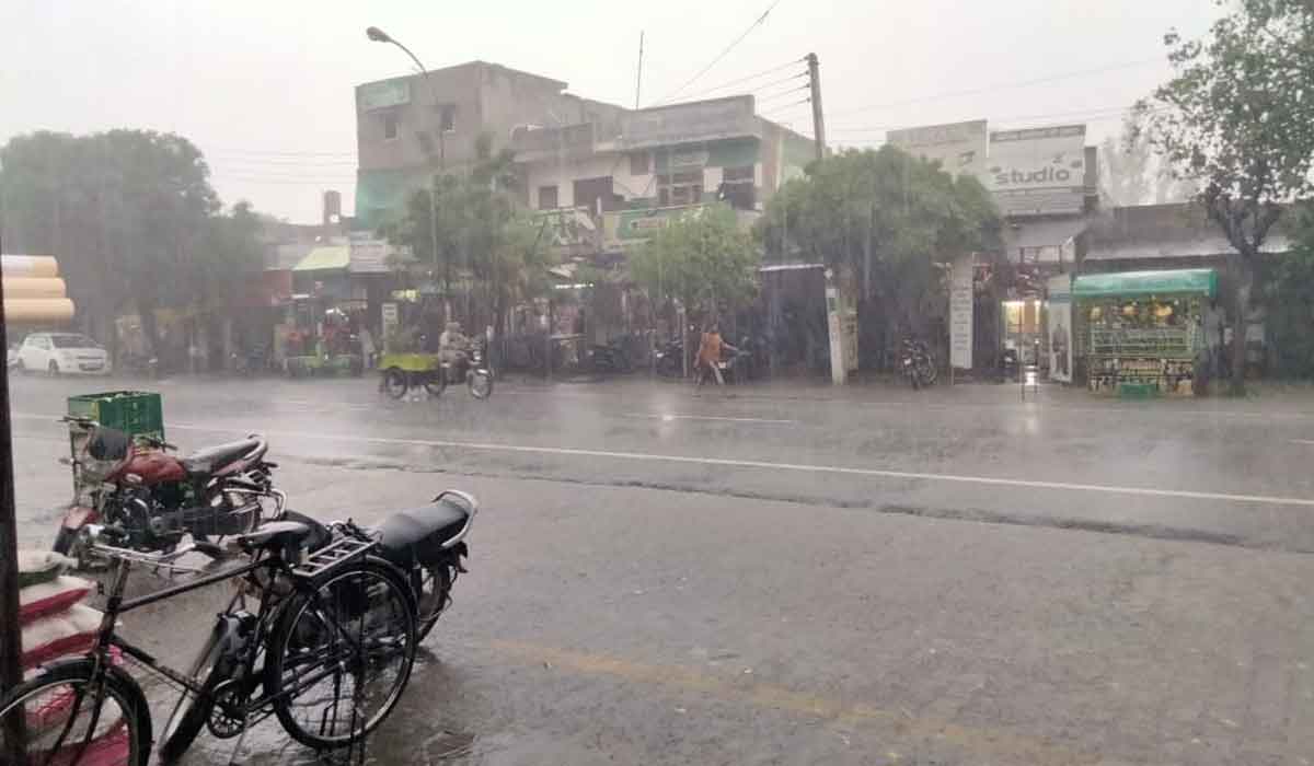 Bhadaur Weather News: ਭਾਦਸੋਂ ਸ਼ਹਿਰ ਤੇ ਇਲਾਕੇ ’ਚ ਭਾਰੀ ਮੀਂਹ ਤੇ ਝੱਖੜ