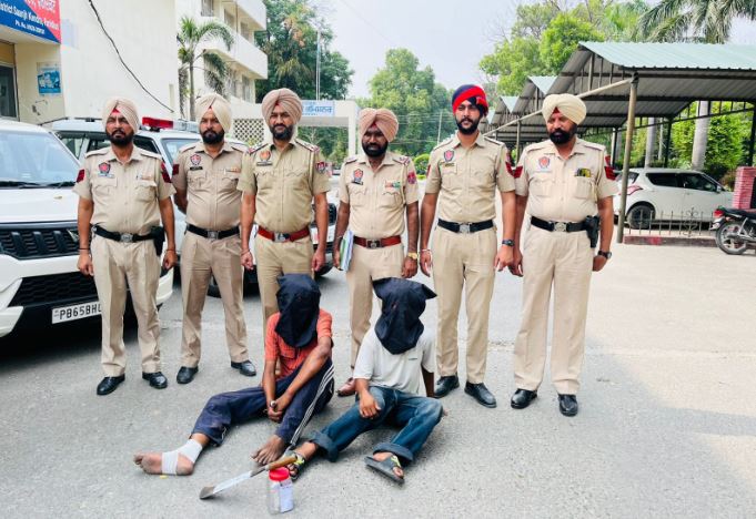 Crime News: ਲੁੱਟ-ਖੋਹ ਕਰਨ ਵਾਲੇ ਗਿਰੋਹ ਦੇ ਮੈਂਬਰ ਹਥਿਆਰਾਂ ਸਮੇਤ ਗ੍ਰਿਫ਼ਤਾਰ