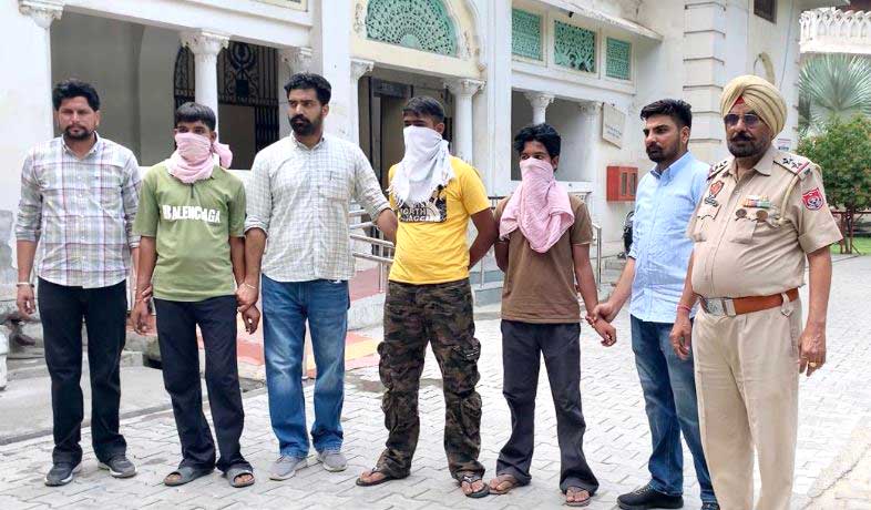 Anti Drug Operation: ਫਰੀਦਕੋਟ ਪੁਲਿਸ ਵੱਲੋਂ ਨਸ਼ਾ ਤਸਕਰੀ ਗੈਂਗ ਕੀਤਾ ਪਰਦਾਫਾਸ, ਤਿੰਨ ਮੁਲਜ਼ਮ ਕਾਬੂ