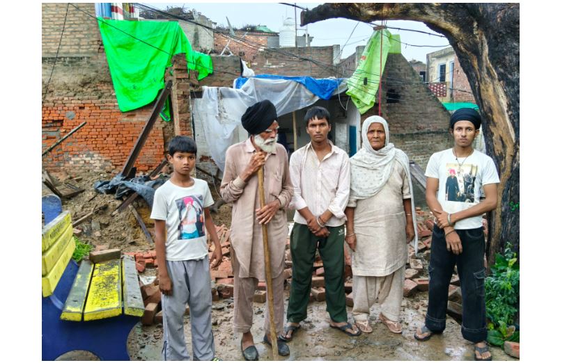 Lehra Gaga Roof Collapse: ਮੀਂਹ ਕਾਰਨ ਲਹਿਰਾਗਾਗਾ ਵਿਖੇ ਡਿੱਗੀਆਂ ਗਰੀਬ ਪਰਿਵਾਰਾਂ ਦੇ ਮਕਾਨਾਂ ਦੀਆਂ ਛੱਤਾਂ