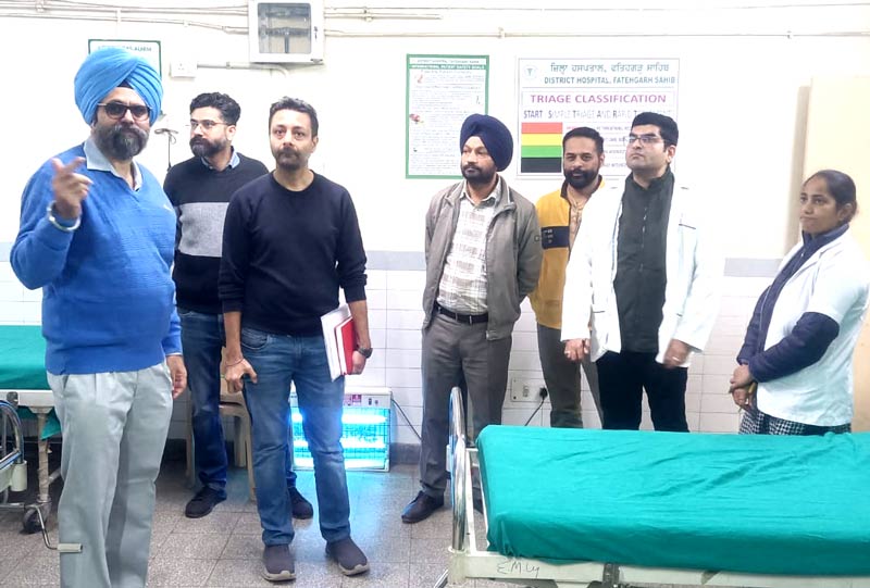Health News: ਸਿਵਲ ਸਰਜਨ ਡਾ. ਅਰਵਿੰਦ ਪਾਲ ਸਿੰਘ ਨੇ ਜ਼ਿਲ੍ਹਾ ਹਸਪਤਾਲ ਦਾ ਕੀਤਾ ਦੌਰਾ