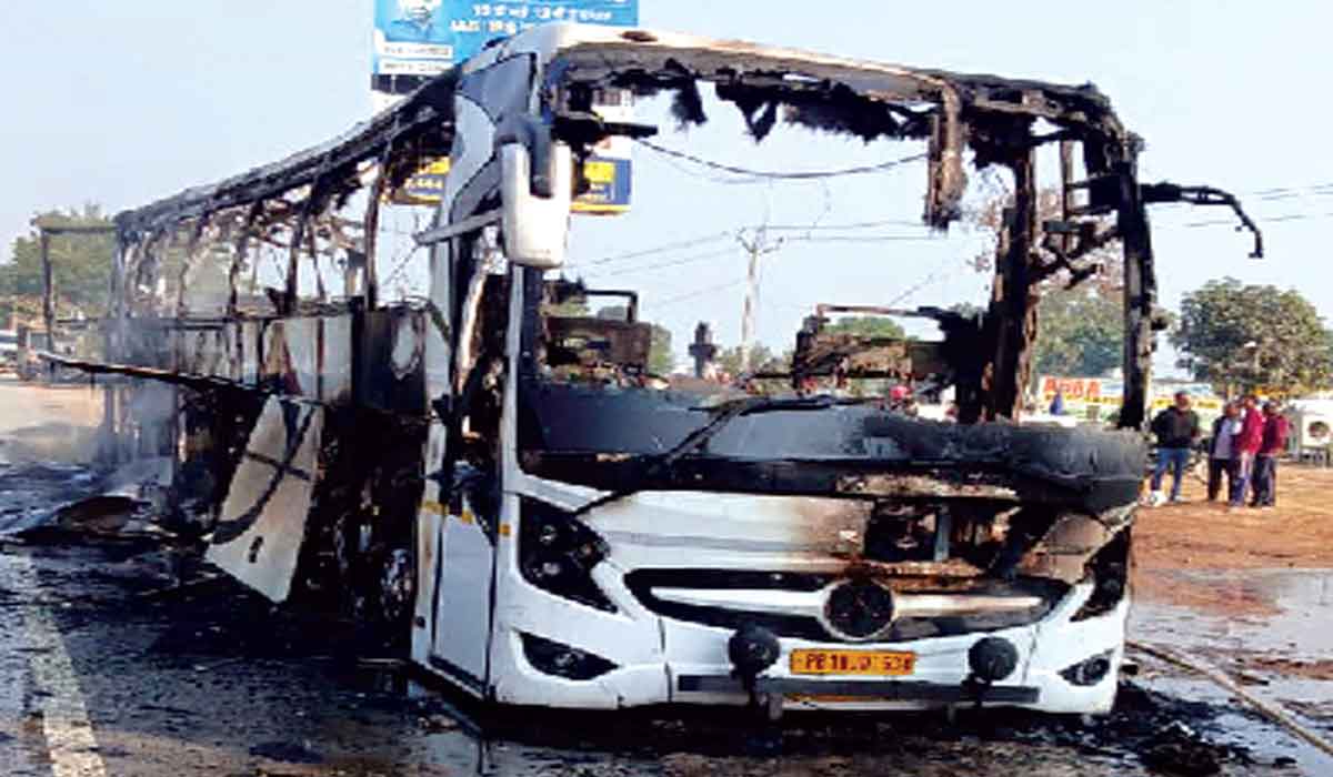 Orbit Company Bus: ਚੰਡੀਗੜ੍ਹ ਜਾ ਰਹੀ ਔਰਬਿਟ ਕੰਪਨੀ ਦੀ ਬੱਸ ਨੂੰ ਲੱਗੀ ਅੱਗ