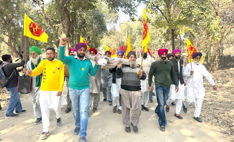 Farmers Protest: ਕਿਰਤੀ ਕਿਸਾਨ ਯੂਨੀਅਨ ਵੱਲੋਂ ਕਿਸਾਨਾਂ ’ਤੇ ਜ਼ਬਰ ਢਾਹੁਣ ਖਿਲਾਫ ਅਰਥੀ ਫੂਕ ਪ੍ਰਦਰਸ਼ਨ