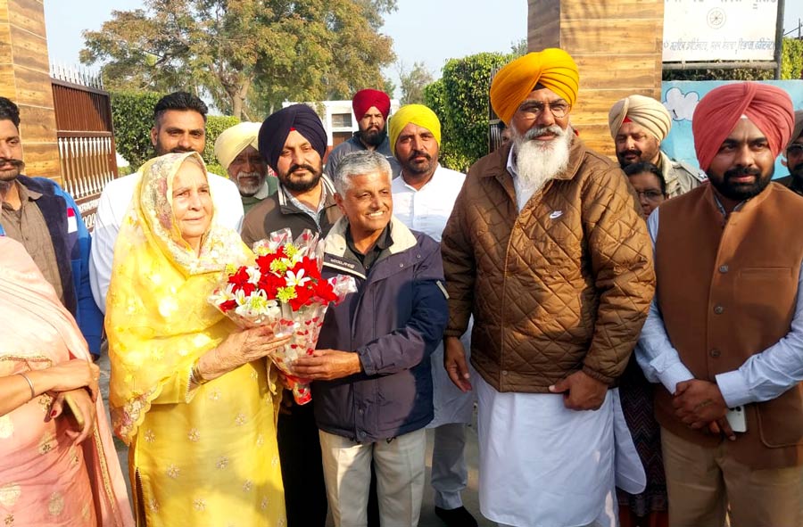 Punjab News: ਮੁੱਖ ਮੰਤਰੀ ਭਗਵੰਤ ਸਿੰਘ ਮਾਨ ਦੀ ਮਾਤਾ ਹਰਪਾਲ ਕੌਰ ਵੱਲੋਂ ਪਿੰਡ ਪਿੱਪਲੀ ਦਾ ਦੌਰਾ