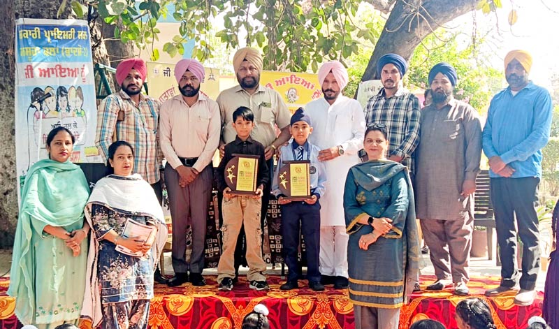Annual Function Punjab: ਸਾਲਾਨਾ ਪ੍ਰੋਗਰਾਮ ‘ਚ ਨਵੋਦਿਆ ਵਿਦਿਆਲਿਆ ਲਈ ਚੁਣੇ ਬੱਚਿਆਂ ਦਾ ਵਿਸ਼ੇਸ਼ ਸਨਮਾਨ