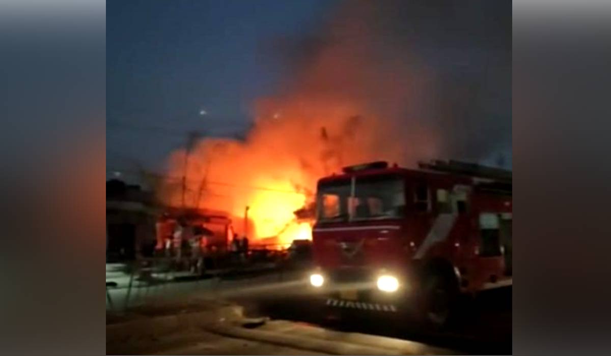 Fire News: ਜਮਸ਼ੇਦਪੁਰ ’ਚ ਲੱਗੀ ਅੱਗ, ਪੰਜ ਬਾਈਕ ਸੜ ਕੇ ਸੁਆਹ ਹੋ ਗਈਆਂ
