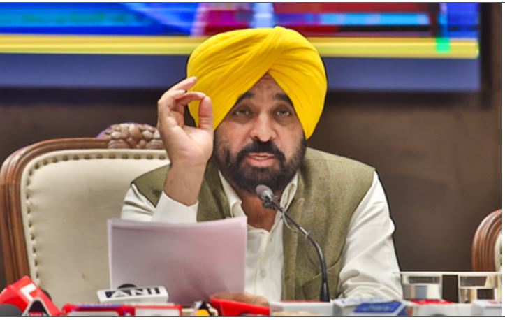 Punjab News: ‘ਆਪ’ ਪੰਜਾਬ ਨੇ ਪ੍ਰਤਾਪ ਬਾਜਵਾ ‘ਤੇ ਗੁੰਮਰਾਹ ਕਰਨ ਦਾ ਲਗਾਇਆ ਦੋਸ਼