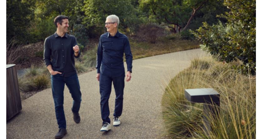 Apple CEO John Ternus: ਐਪਲ ਦੀ ਲੀਡਰਸ਼ਿਪ ’ਚ ਵੱਡਾ ਬਦਲਾਅ, ਜੌਨ ਟਰਨਸ ਹੋਣਗੇ ਅਗਲੇ ਸੀਈਓ ਤੇ ਜਾਣੋ ਕੌਣ ਹੈ ਇਹ ਸ਼ਖ਼ਸ?