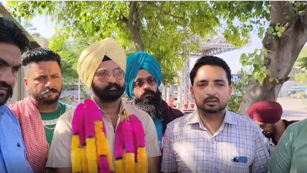 Barnala News: ਬਰਨਾਲਾ ਡੀਪੂ ਵਿਖੇ ਕਿਲੋਮੀਟਰ ਸਕੀਮ ਵਿਰੁੱਧ ਪੀਆਰਟੀਸੀ ਮੁਲਾਜ਼ਮਾਂ ਦੀ ਭੁੱਖ ਹੜਤਾਲ
