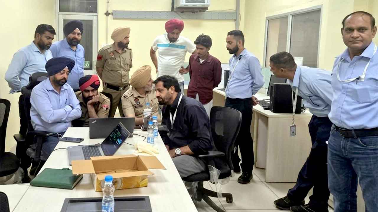 Barnala News: ਪਦਮਸ਼੍ਰੀ ਰਾਜਿੰਦਰ ਗੁਪਤਾ ਦੇ ਭਾਜਪਾ ’ਚ ਜਾਣ ਪਿੱਛੋਂ ਟ੍ਰਾਈਡੈਂਟ ਗਰੁੱਪ ’ਚ ਰਹੱਸਮਈ ਡਰੋਨ ਡਿੱਗਿਆ