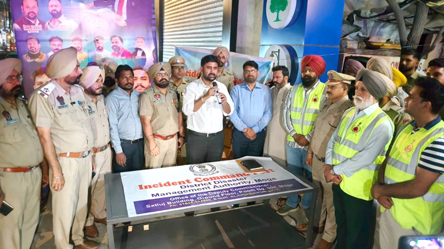 Blackout Drill Moga: ਮੋਗਾ ਸ਼ਹਿਰ ’ਚ ਜ਼ਿਲ੍ਹਾ ਪ੍ਰਸ਼ਾਸਨ ਦੀ ਵੱਡੀ ਮੌਕ ਡਰਿੱਲ, ਜਾਣੋ ਕੀ ਸੀ ਇਸ 'ਬਲੈਕਆਊਟ' ਦਾ ਅਸਲ ਮਕਸਦ?