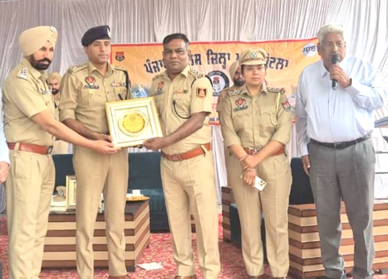 Malerkotla News: ਸ੍ਰੀ ਗੁਰੂ ਤੇਗ਼ ਬਹਾਦਰ ਜੀ ਦੇ ਪ੍ਰਕਾਸ਼ ਦਿਹਾੜੇ ਨੂੰ ਸਮਰਪਿਤ ਸਥਾਨਕ ਸਬ ਜੇਲ੍ਹ ਵਿਖੇ ਸਮਾਜਿਕ ਬੁਰਾਈਆਂ ਵਿਰੁੱਧ ਸੈਮੀਨਾਰ ਕਰਵਾਇਆ