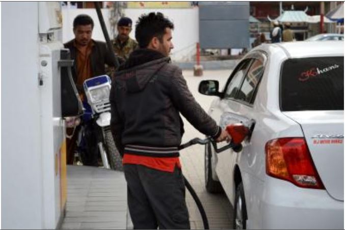 Petrol Price Hike: ਪਾਕਿਸਤਾਨ 'ਚ ਪੈਟਰੋਲ-ਡੀਜ਼ਲ ਦੀਆਂ ਕੀਮਤਾਂ ਨੇ ਤੋੜੇ ਸਾਰੇ ਰਿਕਾਰਡ, ਜਾਣੋ 
