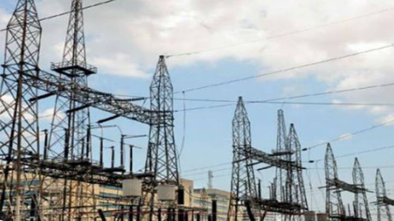 PSPCL Power Cuts News: ਸੂਬੇ ਅੰਦਰ ਬਿਜਲੀ ਦੀ ਮੰਗ 10800 ਮੈਗਾਵਾਟ ਨੇੜੇ ਪੁੱਜੀ, ਐਲਾਨੇ ਕੱਟਾਂ ਕਾਰਨ ਹਾਹਾਕਾਰ