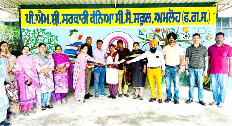 Punjab Education Result: ਕਿਰਤੀ ਪਰਿਵਾਰ ਦੀ ਬੇਟੀ ਆਈ ਪੂਰੇ ਜ਼ਿਲ੍ਹੇ ’ਚੋਂ ਅੱਵਲ, ਮੈਰਿਟ ’ਚ ਕਰਵਾਇਆ ਨਾਂਅ ਦਰਜ