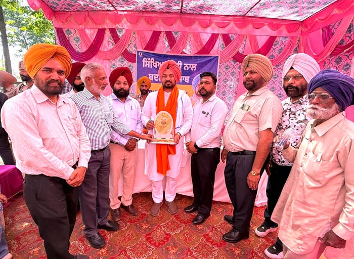 Punjab Education Revolution: ਪੰਜਾਬ ਸਰਕਾਰ ਵੱਲੋਂ ਸਿੱਖਿਆ ਅਤੇ ਸਿਹਤ ਦੇ ਖੇਤਰ ਵਿੱਚ ਚੁੱਕੇ ਕ੍ਰਾਂਤੀਕਾਰੀ ਕਦਮ : ਦੇਵ ਮਾਨ