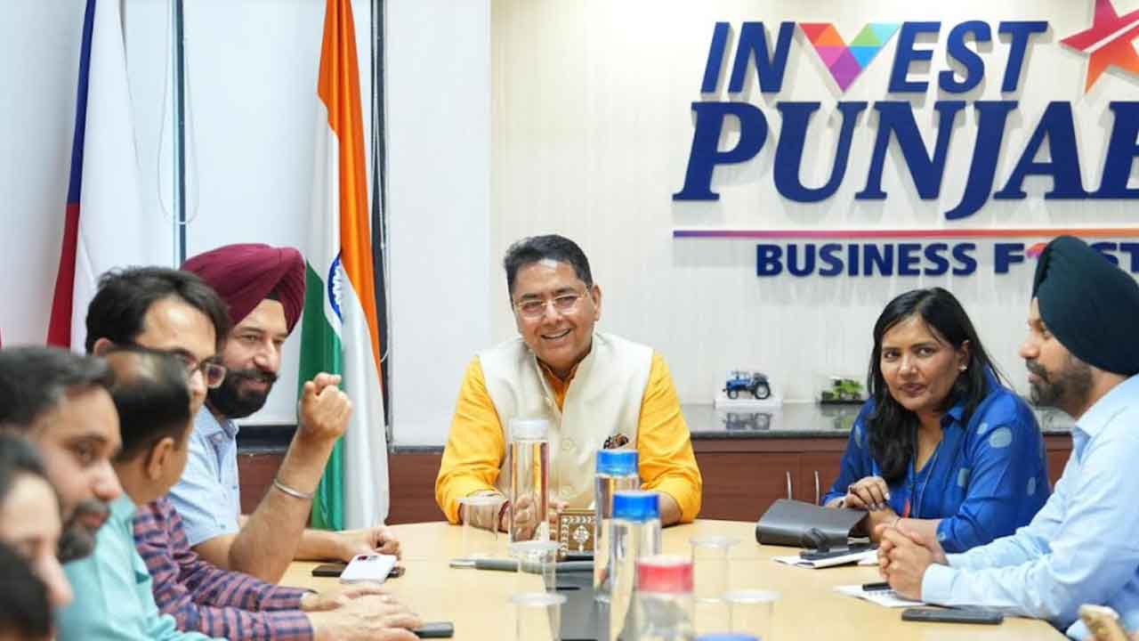 Punjab Cabinet Ministers: ਅਮਨ ਅਰੋੜਾ ਨੇ ਉਦਯੋਗ ਅਤੇ ਵਣਜ ਮੰਤਰੀ ਵਜੋਂ ਅਹੁਦਾ ਸੰਭਾਲਿਆ