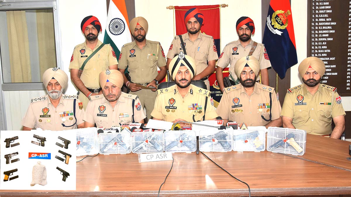 Amritsar Crime News: ਅੰਮ੍ਰਿਤਸਰ ’ਚ ਨਸ਼ਾ ਅਤੇ ਗ਼ੈਰ-ਕਾਨੂੰਨੀ ਹਥਿਆਰ ਤਸਕਰੀ ਮਾਡਿਊਲ ਦਾ ਪਰਦਾਫ਼ਾਸ਼