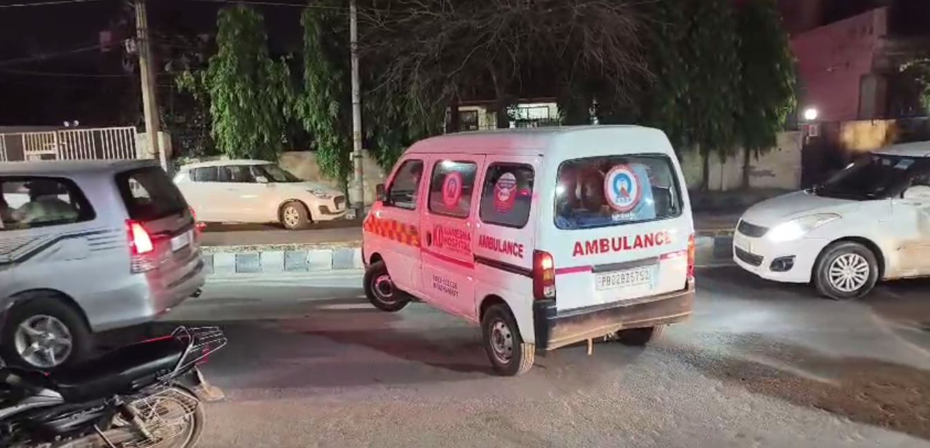 Amritsar News: ਮੋਟਰਸਾਈਕਲ ਸਵਾਰਾਂ ਨੇ ਨੌਜਵਾਨ ਨੂੰ ਮਾਰੀ ਗੋਲੀ, ਹਾਲਤ ਗੰਭੀਰ