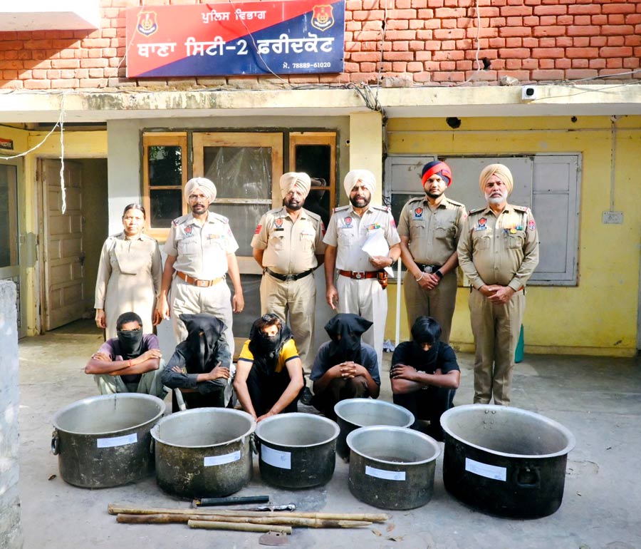 Faridkot Crime News: ਚੋਰੀ ਦੀਆਂ ਵਾਰਦਾਤਾਂ ਕਰਨ ਵਾਲਾ ਸਰਗਰਮ ਗਿਰੋਹ ਫਰੀਦਕੋਟ ਪੁਲਿਸ ਵੱਲੋਂ ਕਾਬੂ