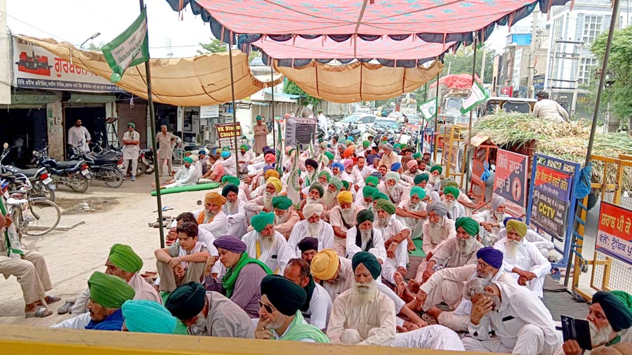 Farmer Union Protest: ਲੈਂਡ ਮੋਰਗੇਜ ਬੈਂਕ ਦੀ ਭ੍ਰਿਸ਼ਟ ਅਫਸਰਸ਼ਾਹੀ ਨੂੰ ਬਚਾਉਣ ਲਈ ਰਾਜਨੀਤਿਕ ਤੇ ਅਫਸਰਸ਼ਾਹੀ ਗੱਠਜੋੜ ਸਰਗਰਮ: ਬੀਕੇਯੂ ਏਕਤਾ ਸਿੱਧੂਪੁਰ