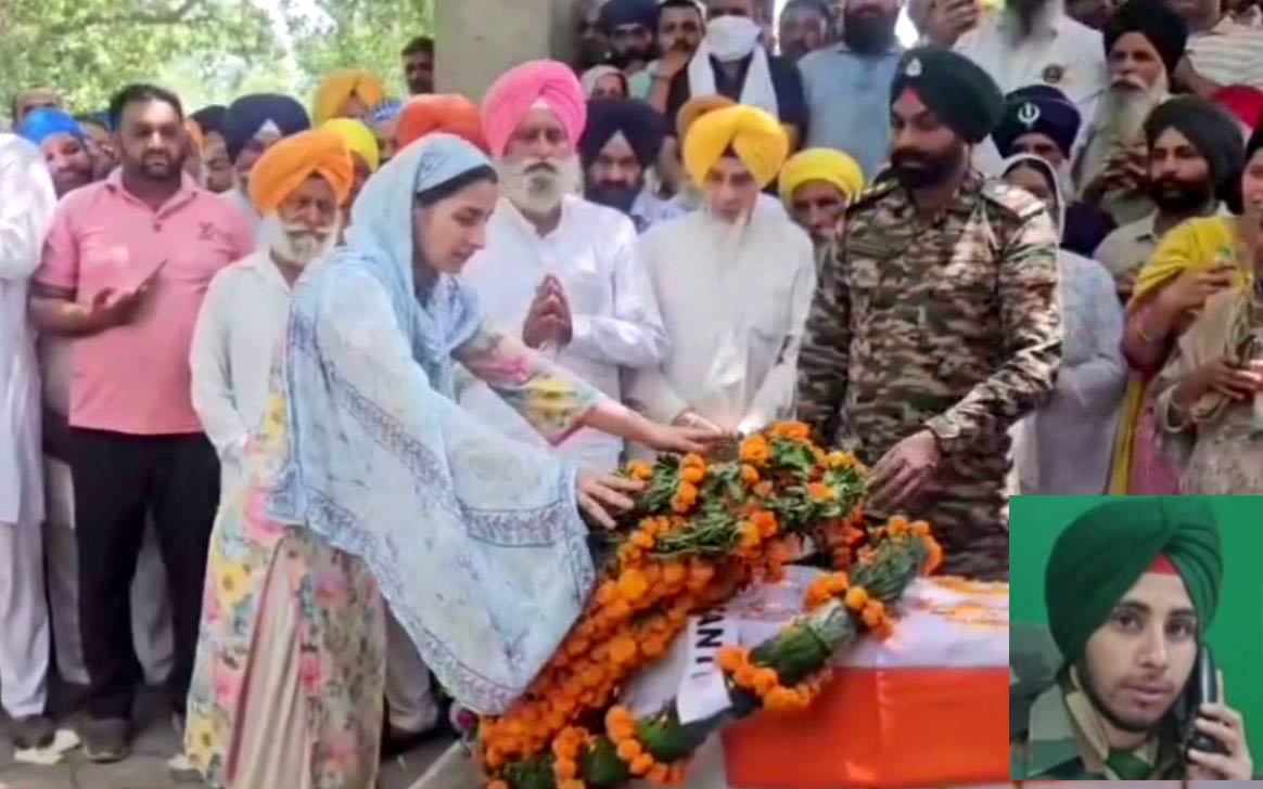 Gurdaspur News: ਗੁਰਦਾਸਪੁਰ ਦੇ ਫੌਜੀ ਜਵਾਨ ਪ੍ਰਭਸ਼ਰਨ ਸਿੰਘ ਦਾ ਸਰਕਾਰੀ ਸਨਮਾਨਾਂ ਨਾਲ ਅੰਤਿਮ ਸਸਕਾਰ