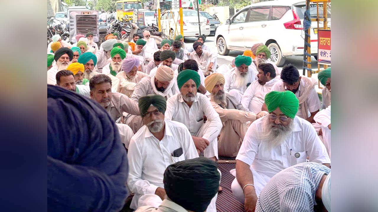 Farmer News: ਲੈਂਡ ਮੋਰਗੇਜ਼ ਬੈਂਕ ਦੀ ਧੱਕੇਸ਼ਾਹੀ ਖ਼ਿਲਾਫ਼ 1 ਜੂਨ ਨੂੰ ਚੰਡੀਗੜ੍ਹ ਵੱਲ ਮਾਰਚ ਕਰੇਗੀ ਬੀਕੇਯੂ ਏਕਤਾ ਸਿੱਧੂਪੁਰ