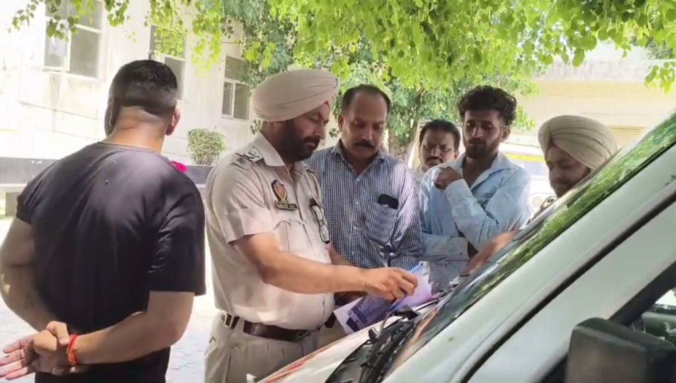 Pathankot Murder Case: ਪਠਾਨਕੋਟ ’ਚ ਪੁਰਾਣੀ ਰੰਜਿਸ਼ ਕਾਰਨ ਨੌਜਵਾਨ ਦਾ ਬੇਰਹਿਮੀ ਨਾਲ ਕਤਲ, ਦੂਜਾ ਗੰਭੀਰ ਜ਼ਖ਼ਮੀ