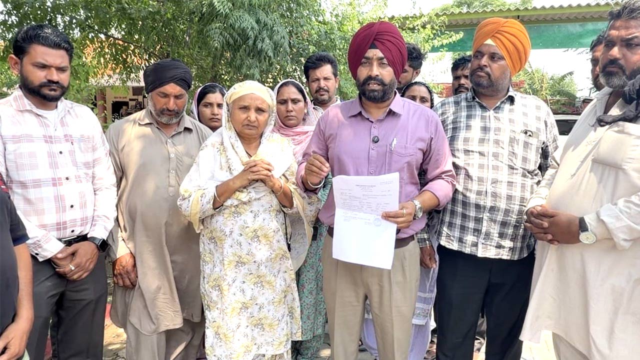 Crime News: ਪਿੰਡ ਰਾਜਗੜ ਸੋਧੇਵਾਲ ’ਚ ਨੌਜਵਾਨ ਦੀ ਭੇਦਭਰੇ ਹਾਲਾਤਾਂ ’ਚ ਮੌਤ ਦੇ ਮਾਮਲੇ ’ਚ ਤਿੰਨ ਮੁਲਜ਼ਮ ਗ੍ਰਿਫ਼ਤਾਰ