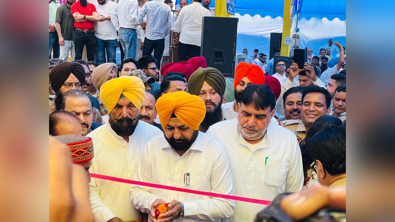 Ludhiana News: ਲੁਧਿਆਣਾ ਵਾਸੀਆਂ ਨੂੰ ਮਿਲੀ ਵੱਡੀ ਖੁਸ਼ਖਬਰੀ, ਕੈਬਨਿਟ ਮੰਤਰੀ ਹਰਦੀਪ ਸਿੰਘ ਮੁੰਡੀਆਂ ਨੇ ਕੀਤਾ ਉਦਘਾਟਨ