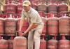 Gas Cylinder News: ਦੇਸ਼ ’ਚ ਐਲਪੀਜੀ ਸਿਲੰਡਰ ਦੀ ਡਿਲੀਵਰੀ ਸਬੰਧੀ ਕੇਂਦਰ ਦਾ ਵੱਡਾ ਬਿਆਨ, ਜਨਤਾ ਨੂੰ ਕਿਹਾ...