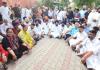 SDM Office Amloh Protest: ਮੰਡੀ ਗੋਬਿੰਦਗੜ੍ਹ ਨਗਰ ਕੌਂਸਲ ਚੋਣਾਂ: ਨਾਮਜ਼ਦਗੀ ਪੱਤਰਾਂ ਦੀ ਸੂਚੀ ਲੇਟ ਕਰਨ ’ਤੇ ਵਿਰੋਧੀ ਧਿਰਾਂ ਦਾ ਐਸਡੀਐਮ ਦਫ਼ਤਰ ਅਮਲੋਹ ਅੱਗੇ ਧਰਨਾ