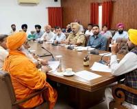 CM Punjab: ਮੁੱਖ ਮੰਤਰੀ ਭਗਵੰਤ ਸਿੰਘ ਮਾਨ ਵੱਲੋਂ ਡਿਪਟੀ ਕਮਿਸ਼ਨਰਾਂ ਨੂੰ ਸਮਾਂ ਹੱਦ ਤੋਂ ਪਹਿਲਾਂ ਹੜ੍ਹ ਸੁਰੱਖਿਆ ਕਾਰਜ ਨੇਪਰੇ ਚਾੜ੍ਹਨ ਦੇ ਆਦੇਸ਼; ਕਿਹਾ ਕਿ ਸਰਕਾਰ ਲੋਕਾਂ ਨਾਲ ਮਜ਼ਬੂਤੀ ਨਾਲ ਖੜ੍ਹੀ ਹੈ