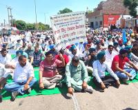 Depot Holders Protest Punjab: ਮੁੱਖ ਮੰਤਰੀ ਦੀ ਰਿਹਾਇਸ਼ ਦੇ ਨੇੇੜੇ ਡਿੱਪੂ ਹੋਲਡਰਾਂ ਵੱਲੋਂ ਪ੍ਰਦਰਸ਼ਨ