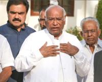 Haryana Congress News: ਹਰਿਆਣਾ ਰਾਜ ਸਭਾ ਚੋਣਾਂ ’ਚ ਕਰਾਸ-ਵੋਟਰਾਂ ਵਿਰੁੱਧ ਕਾਂਗਰਸ ਨੇ ਕੀਤੀ ਵੱਡੀ ਕਾਰਵਾਈ, 5 ਵਿਧਾਇਕਾਂ ਨੂੰ ਕੀਤਾ ਮੁਅੱਤਲ 