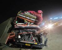 Road Accident: ਟਰੈਕਟਰ ਤੇ ਕੈਂਟਰ ਦੀ ਭਿਆਨਕ ਟੱਕਰ ’ਚ ਟਰੈਕਟਰ ਚਾਲਕ ਦੀ ਮੌਤ