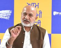 BJP ਆਗੂ ਰਵਨੀਤ ਸਿੰਘ ਬਿੱਟੂ ਦਾ ਪੰਜਾਬ ਪੁਲਿਸ ਦੇ ਅਧਿਕਾਰੀਆਂ ਪ੍ਰਤੀ ਦੁਰਵਿਵਹਾਰ ਸੱਤਾ ਦੇ ਹੰਕਾਰ ਅਤੇ ਸੁਰੱਖਿਆ ਬਲਾਂ ਪ੍ਰਤੀ ਨਿਰਾਦਰ ਨੂੰ ਦਰਸਾਉਂਦਾ ਹੈ: ਬਲਤੇਜ ਪੰਨੂ