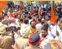 BJP Protest: ਧੱਕਾ-ਮੁੱਕੀ ਦੇ ਵਿਰੋਧ ’ਚ ਭਾਜਪਾ ਨੇ ਘੇਰਿਆ ਸੀਪੀ ਦਫ਼ਤਰ, ਮਾਹੌਲ ਹੋਇਆ ਤਣਾਅਪੂਰਨ