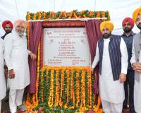 Punjab: ਭਗਵੰਤ ਮਾਨ ਸਰਕਾਰ ਵੱਲੋਂ ਪਿੰਡ ਸਤੌਜ ਤੋਂ ਬਿਜਲੀ ਦੀਆਂ ਤਾਰਾਂ ਅੰਡਰਗਰਾਊਂਡ ਕਰਨ ਦੇ ਪ੍ਰਾਜੈਕਟ ਦੀ ਸ਼ੁਰੂਆਤ, ਪਿੰਡਾਂ ਨੂੰ ਖੰਭਿਆਂ ਤੋਂ ਮੁਕਤ ਕਰਨ ਨਾਲ ਪੰਜਾਬ ਦੇ ਕਿਸਾਨਾਂ ਨੂੰ ਵੱਡੀ ਰਾਹਤ ਮਿਲੇਗੀ