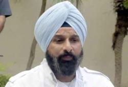 Bikram Majithia Raids: ਬਿਕਰਮ ਮਜੀਠੀਆ ਦੀ ਗ੍ਰਿਫ਼ਤਾਰੀ ਲਈ ਪੁਲਿਸ ਕਰ ਰਹੀ ਹੈ ਥਾਂ-ਥਾਂ ਛਾਪੇਮਾਰੀ, ਹਾਈਕੋਰਟ ਪਹੁੰਚਿਆ ਅਕਾਲੀ ਦਲ