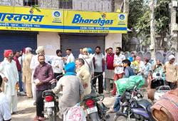 LPG Shortage Punjab: ਕੋਟਕਪੂਰਾ ’ਚ LPG ਗੈਸ ਸਪਲਾਈ ਨੂੰ ਲੈ ਕੇ ਹਾਹਾਕਾਰ, ਲੋਕਾਂ ਵੱਲੋਂ ਗੈਸ ਏਜੰਸੀ ਬਾਹਰ ਰੋਸ ਪ੍ਰਦਰਸ਼ਨ