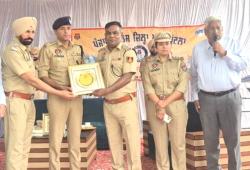 Malerkotla News: ਸ੍ਰੀ ਗੁਰੂ ਤੇਗ਼ ਬਹਾਦਰ ਜੀ ਦੇ ਪ੍ਰਕਾਸ਼ ਦਿਹਾੜੇ ਨੂੰ ਸਮਰਪਿਤ ਸਥਾਨਕ ਸਬ ਜੇਲ੍ਹ ਵਿਖੇ ਸਮਾਜਿਕ ਬੁਰਾਈਆਂ ਵਿਰੁੱਧ ਸੈਮੀਨਾਰ ਕਰਵਾਇਆ