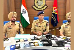 Recovered Mobile Phones: ਤੁਹਾਡਾ ਫ਼ੋਨ ਵੀ ਤਾਂ ਨਹੀਂ ਸੀ ਗੁੰਮ? ਮਾਲੇਰਕੋਟਲਾ ਪੁਲਿਸ ਨੇ ਟ੍ਰੇਸ ਕੀਤੇ 67 ਮੋਬਾਈਲ ਫੋਨ