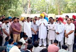 Sanitation Workers Strike Ends: ਸਫਾਈ ਕਰਮਚਾਰੀਆਂ ਦੀ ਹੜਤਾਲ ਖਤਮ, ਕੂੜੇ ਦੇ ਢੇਰਾਂ ਤੋਂ ਮਿਲੇਗੀ ਨਿਜਾਤ