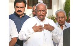 Haryana Congress News: ਹਰਿਆਣਾ ਰਾਜ ਸਭਾ ਚੋਣਾਂ ’ਚ ਕਰਾਸ-ਵੋਟਰਾਂ ਵਿਰੁੱਧ ਕਾਂਗਰਸ ਨੇ ਕੀਤੀ ਵੱਡੀ ਕਾਰਵਾਈ, 5 ਵਿਧਾਇਕਾਂ ਨੂੰ ਕੀਤਾ ਮੁਅੱਤਲ 