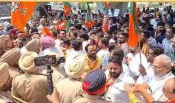 BJP Protest: ਧੱਕਾ-ਮੁੱਕੀ ਦੇ ਵਿਰੋਧ ’ਚ ਭਾਜਪਾ ਨੇ ਘੇਰਿਆ ਸੀਪੀ ਦਫ਼ਤਰ, ਮਾਹੌਲ ਹੋਇਆ ਤਣਾਅਪੂਰਨ