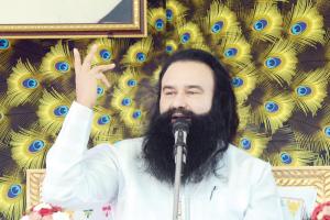 ਗਿਆਨ ਦਾ ਦੀਵਾ ਜਗਾਉਂਦਾ ਹੈ ਸੱਚਾ ਗੁਰੂ