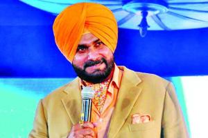 ਨਵਜੋਤ ਸਿੱਘ ਸਿੱਧੂ ਵੱਲੋਂ ਕੇਬਲ ਆਪਰੇਟਰਾਂ ਖਿਲਾਫ ਕਾਰਵਾਈ ਦੇ ਆਦੇਸ਼